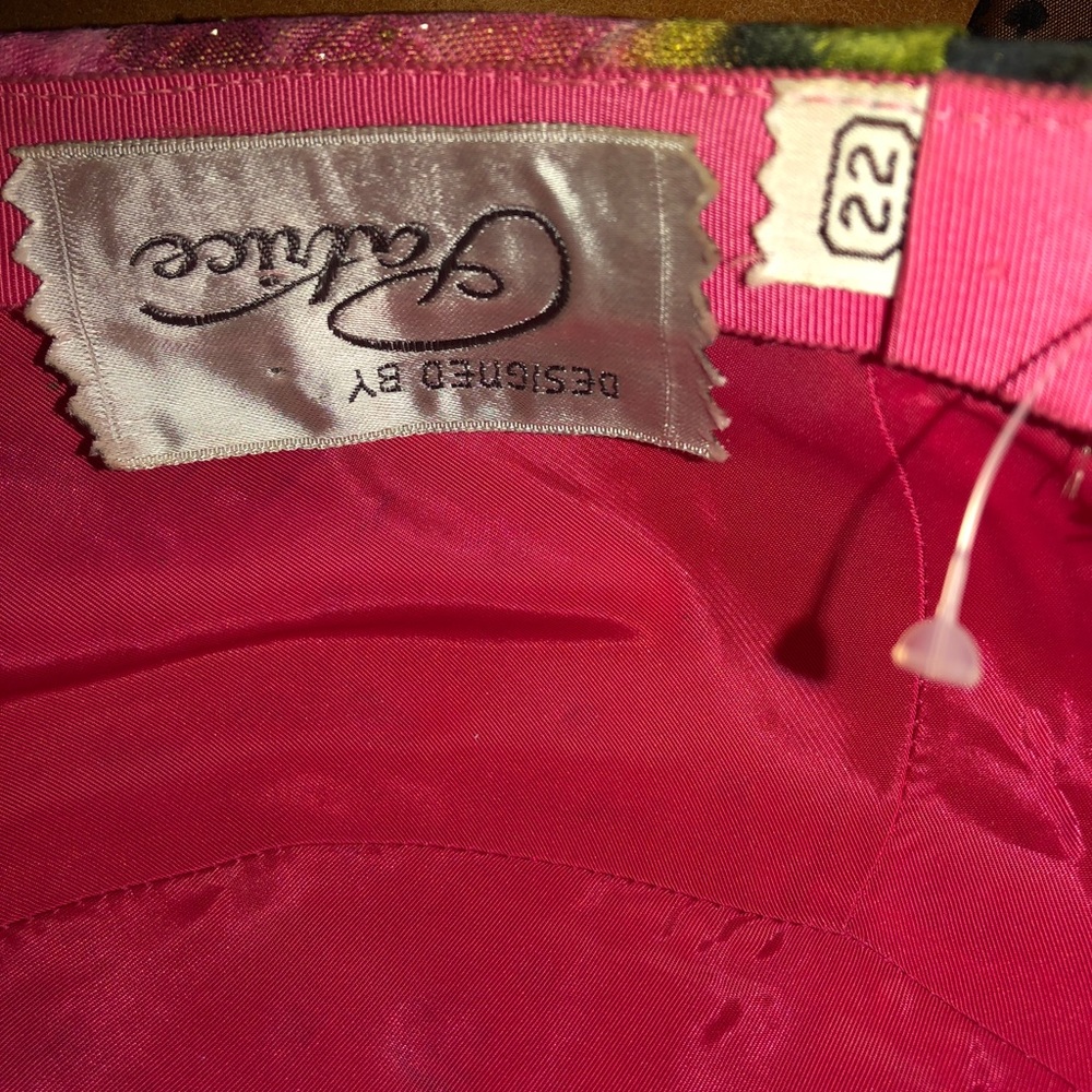 Ladies vintage hat